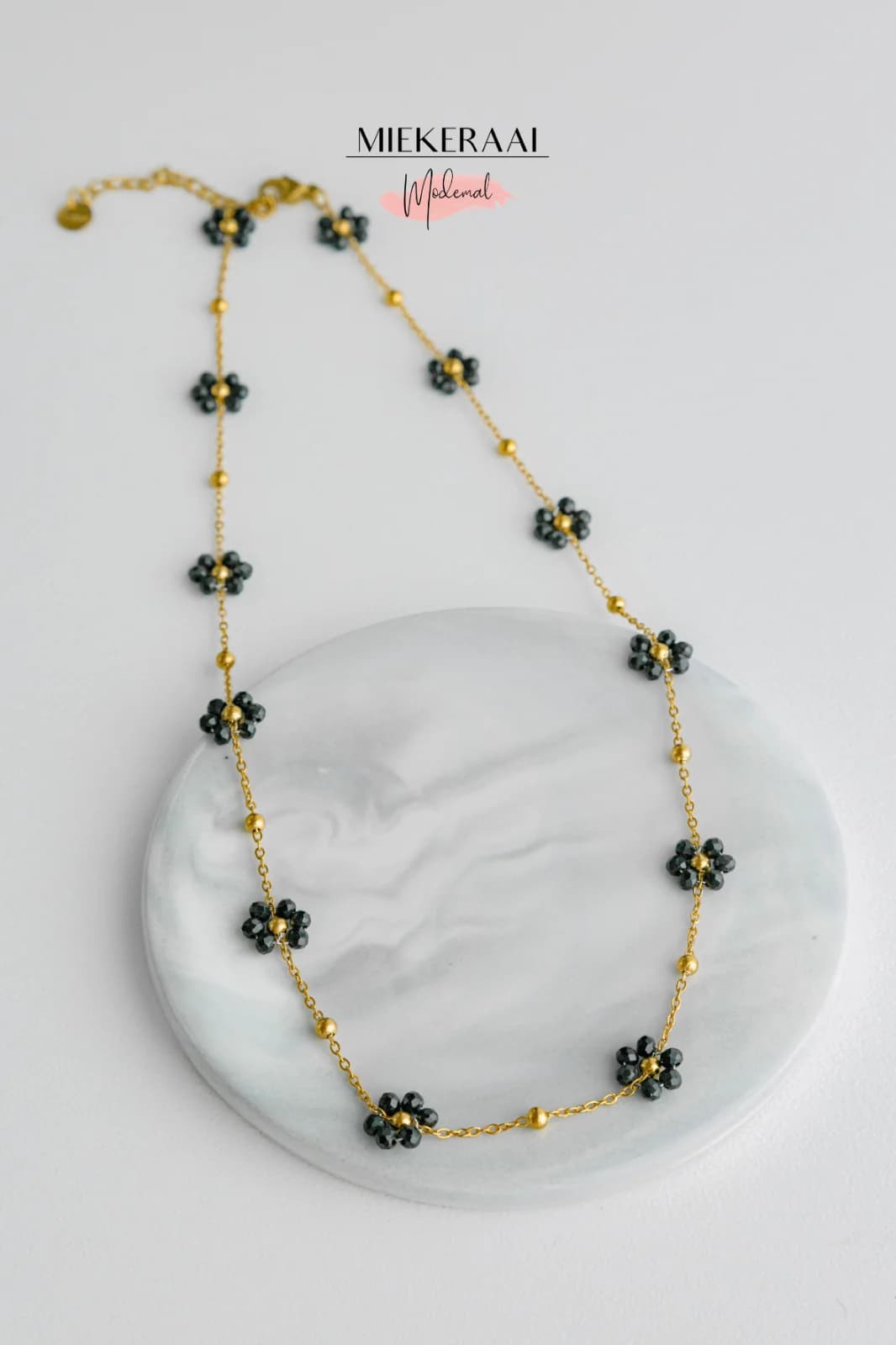 Miekeraai The Necklace 69