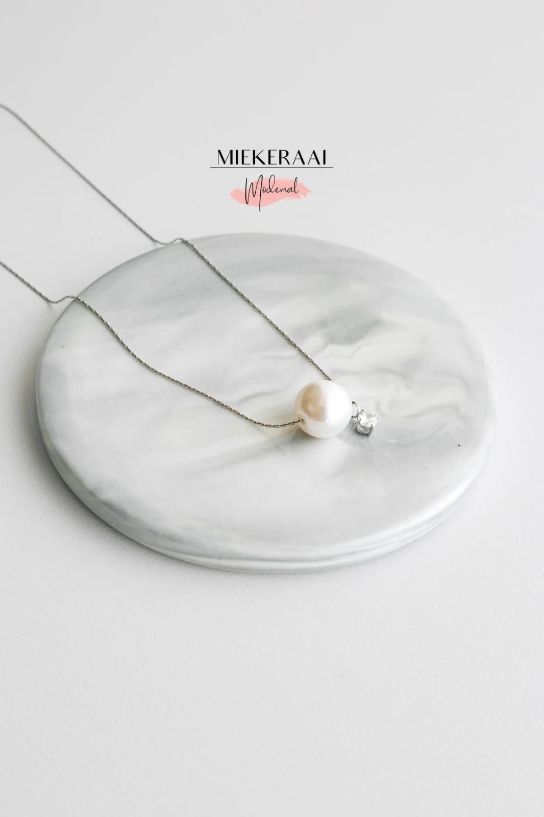 Miekeraai The Necklace 77 Silver